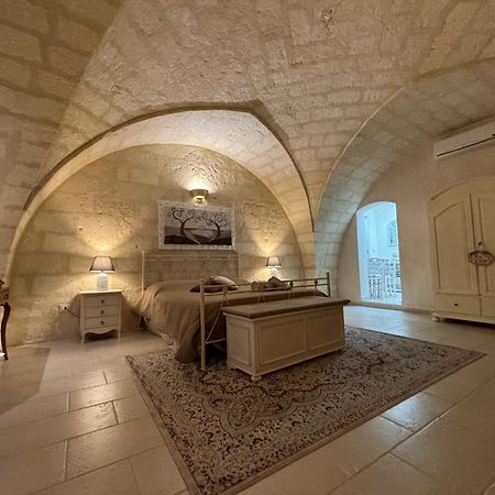 Suite Cavour Luxury Home タラント エクステリア 写真