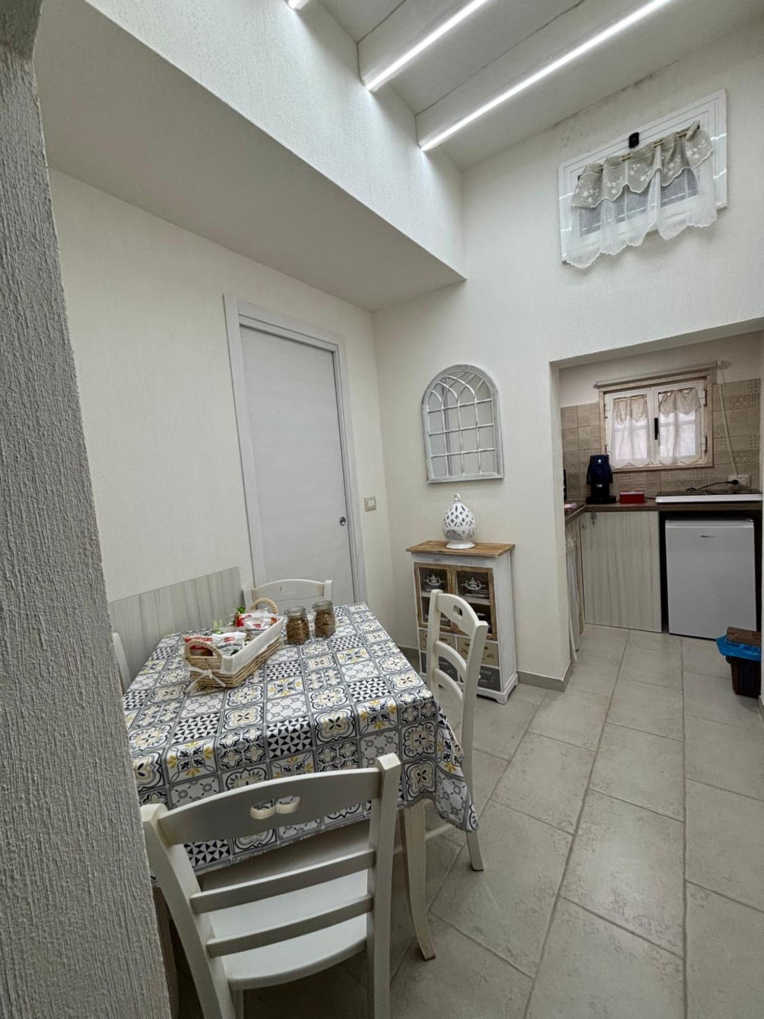 Suite Cavour Luxury Home タラント エクステリア 写真